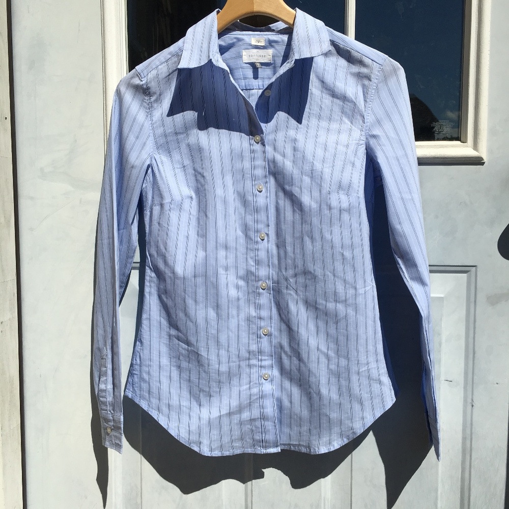 LOFT softened button-down shirt Sz S